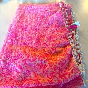 EUC Women’s Lilly Pullitzer x Target See Ya Later Pom Pom Scarf/Pareo/Sarong